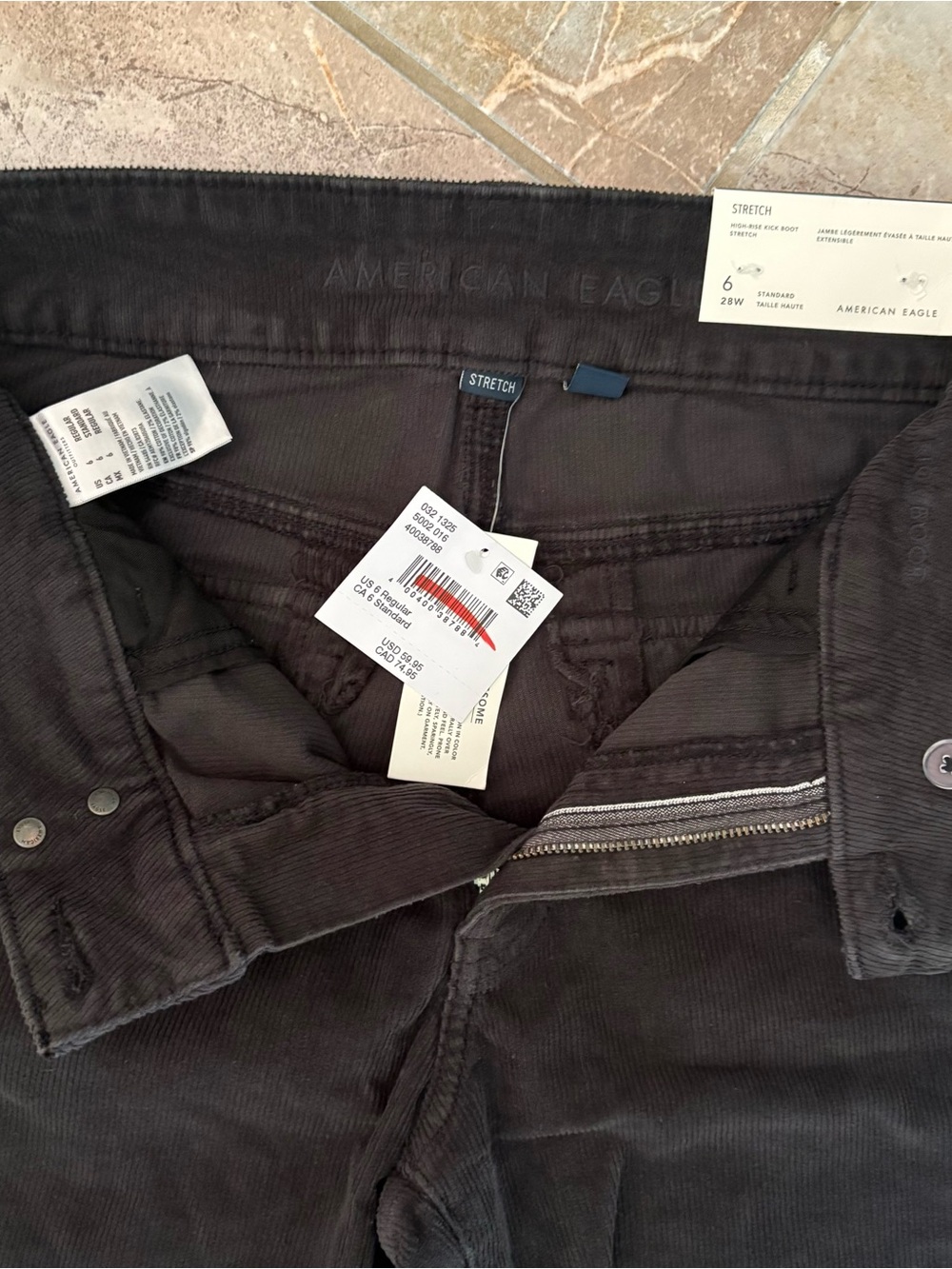 American Eagle Black Corduroy Flare Pants High Rise Size 6 Stretch Retro NWT - Picture 3 of 11